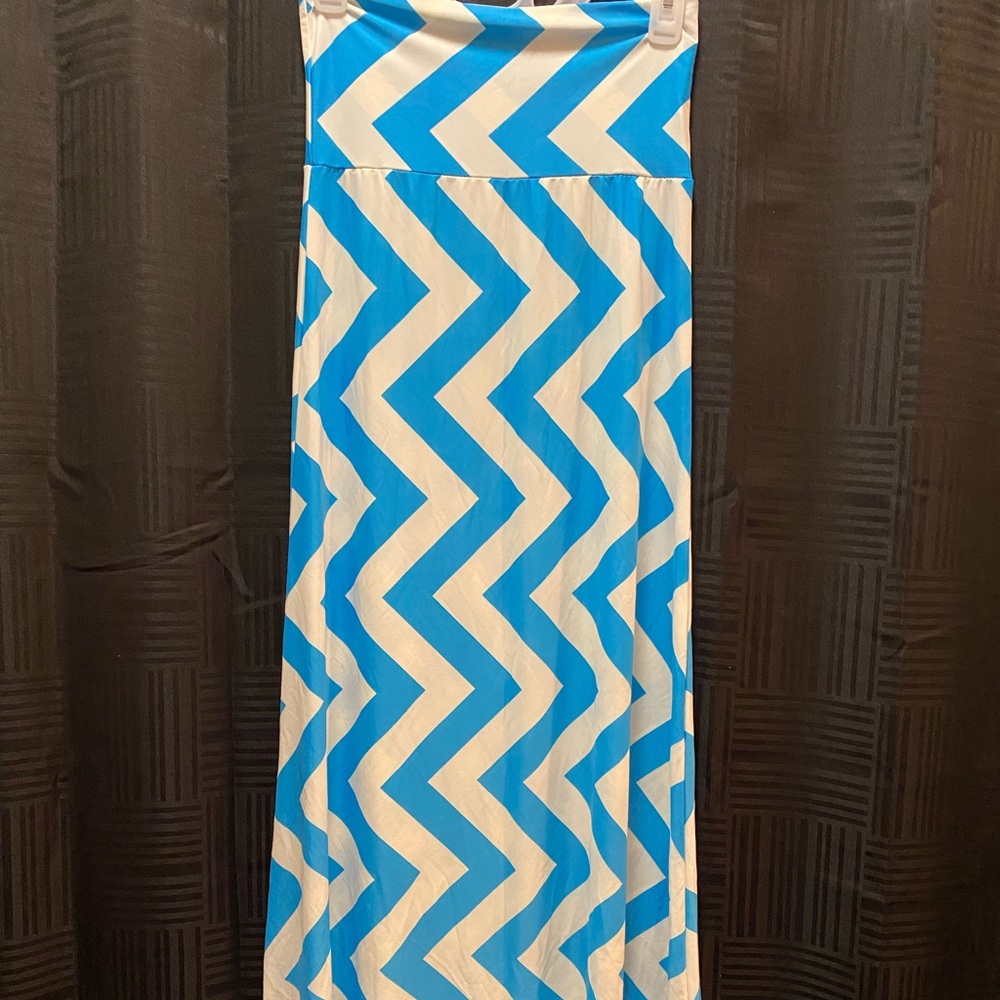 Blue/white maxi skirt